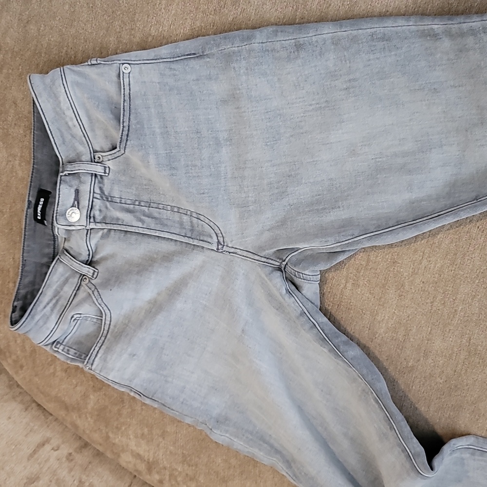 Express Curvy Skinny High Rise Jeans - Picture 4 of 15